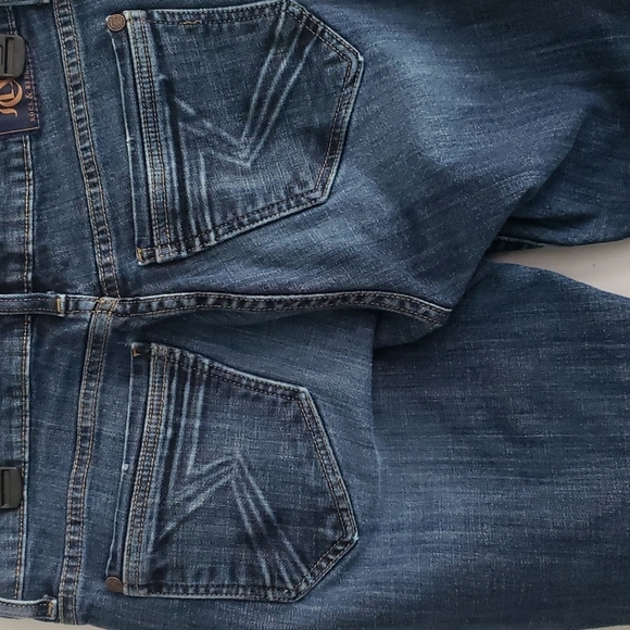 ROCK & Republic Emo Mid Rise Straight Leg Dark Wash Denim Jeans Size 10 - Picture 7 of 9